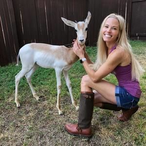 Meet your Posher, Cori